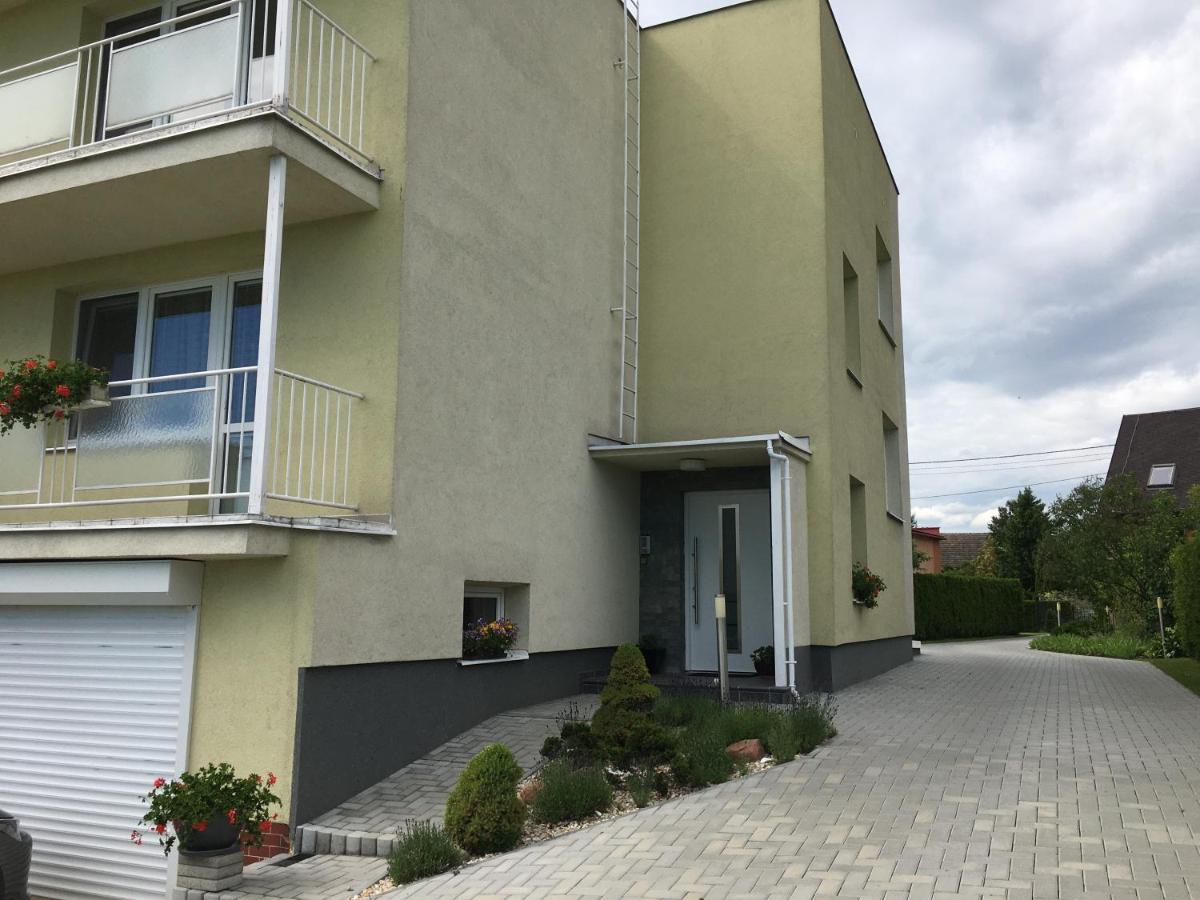 Apartmán Krásná vyhlídka Dolni Benesov Esterno foto